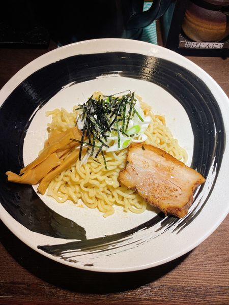 「油そば大盛り」@油そば ににんがしの写真