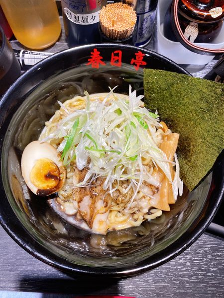 「豚黒油そば」@油そば 春日亭 秋葉原昭和通り口店の写真