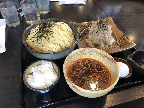 「旨辛牛しゃぶつけ麺﻿」@五味八珍 御油店の写真