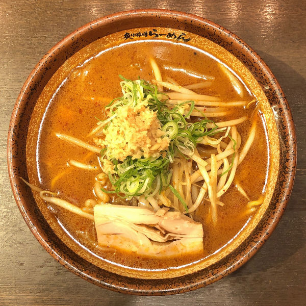 「炙り辛味噌らーめん950円(生姜増し5倍)﻿」@真武咲弥 渋谷店の写真