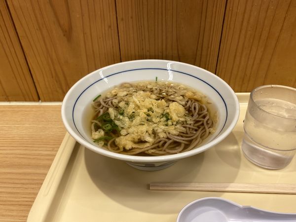「かけそば297円」@つるまる 恵比寿店の写真