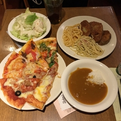 シェーキーズ 池袋東口店の画像