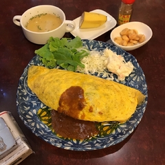 カフェ アルルの画像