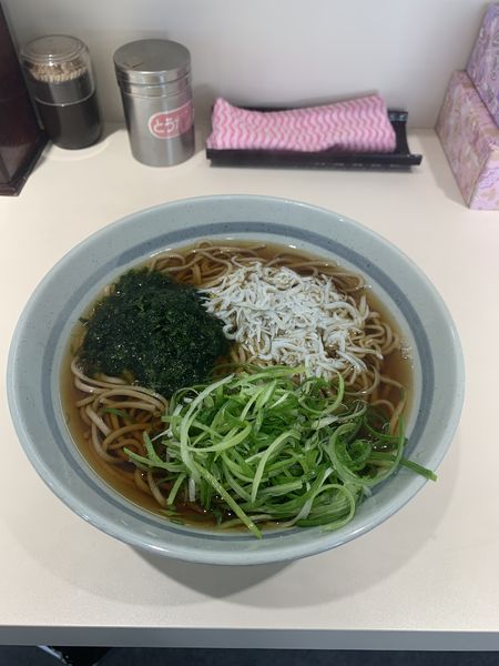 「熱海そば」@爽亭 JR熱海駅 伊東線ホーム店の写真