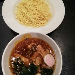 東京ラーメン ラ・ヌイユ（La Nouille）