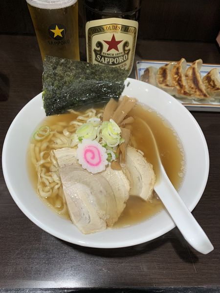 「さのいちラーメン(無料試食券) ぎょうざ 赤星」@麺屋さのいちの写真