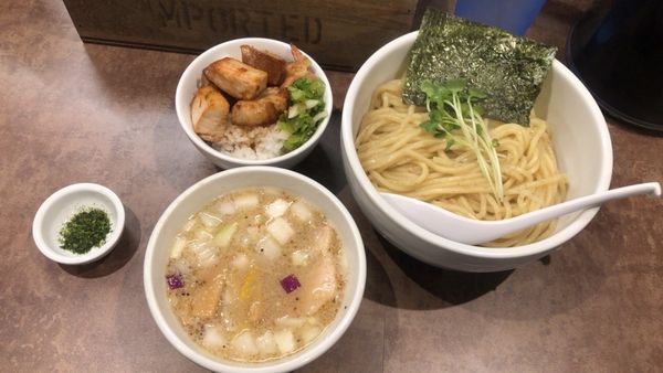 「濃厚ホタテつけそば＋本日の飯チャーシュー丼150」@NOODLE VOICEの写真