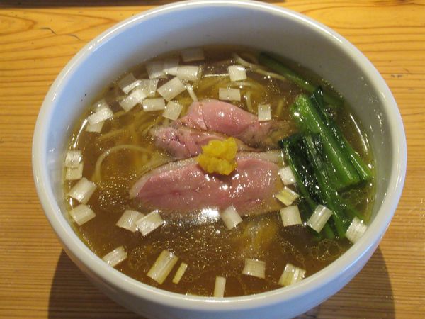 「淡麗鴨だし中華そば塩（850円）」@麺処 図鑑の写真