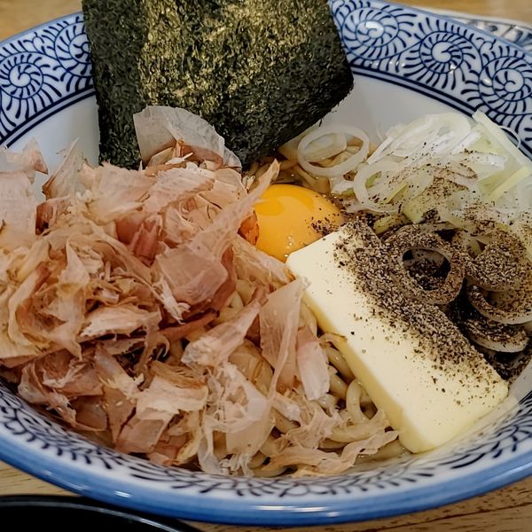 「【期間限定】花かつおとバターのかまたまつけそば 他」@中華そば専門 とんちぼの写真