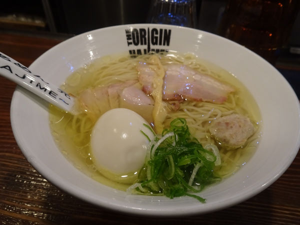 「味玉しおらあめん　950円」@らあめん元の写真