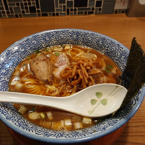 「醤油そば」@秋刀魚中華そば 生粋の写真