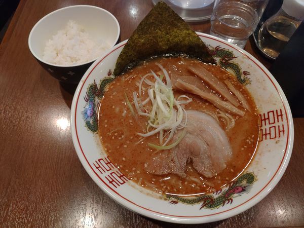 「味噌ラーメン（中辛） 800円」@東京ラーメン 来々堂の写真