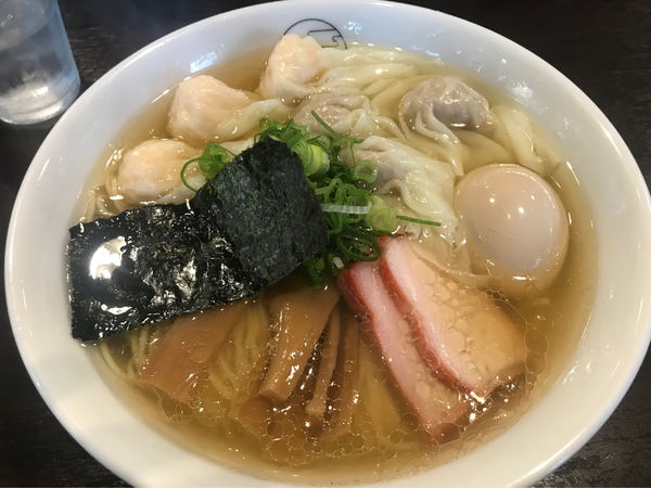 「特製ワンタン麺白」@八雲の写真