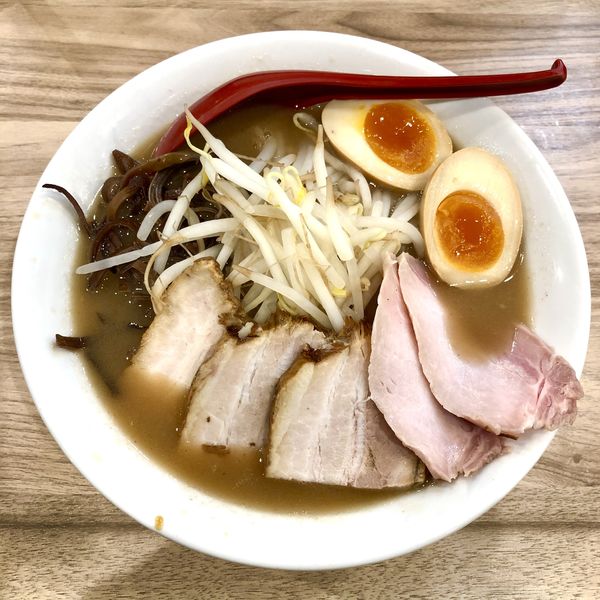 「【限定C】拳骨ラーメン (肉増し)＋味玉＋替玉＋肉みそ付ご飯」@くじら食堂 nonowa東小金井店の写真