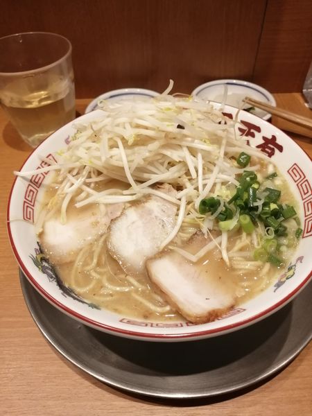 「ラーメン　650円　追いもやし　50円」@らーめん天天有 神田の写真