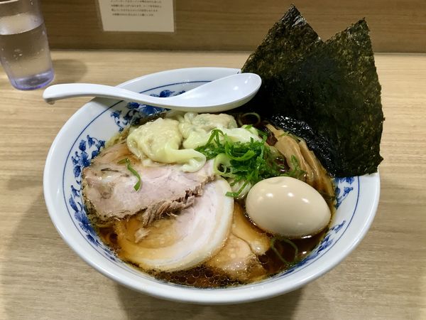 「特製ラーメン」@覆めん 花木の写真
