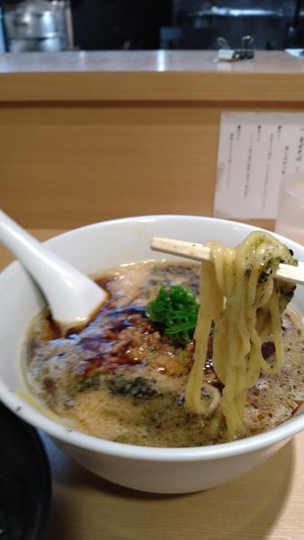 「冬季限定担々麺」@らぁ麺 はやし田 新宿本店の写真
