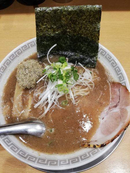 「魚介とんこつラーメン」@博多ラーメン 和の写真