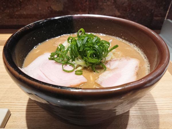 「らぁめん＋塩とスダチ」@中華蕎麦 とみ田の写真