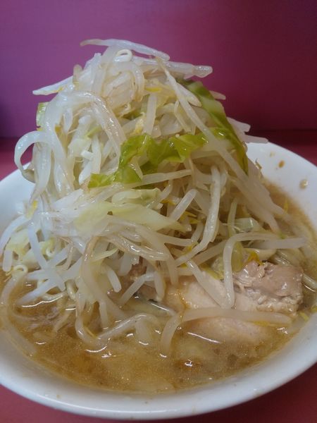 「少なめ680円(ヤサイ・アブラ)」@ラーメン二郎 ひばりヶ丘駅前店の写真