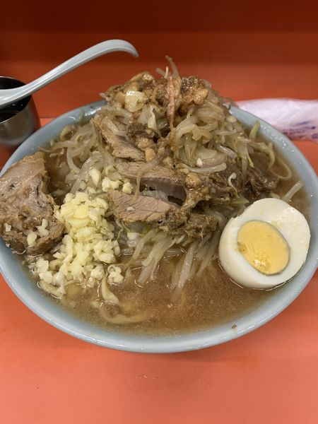 「富士丸ラーメン 900円 アブラ 40円」@ラーメン富士丸 神谷本店の写真