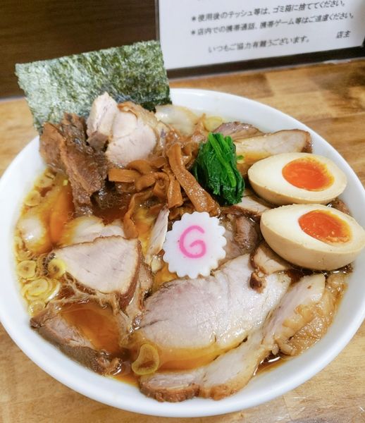 「しょうゆチャーシューメン(1200) 味玉(100)」@オランダ軒の写真