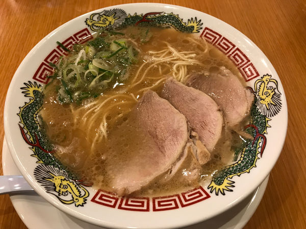 「ラーメン　600円」@幸ちゃんラーメン 博多本店の写真