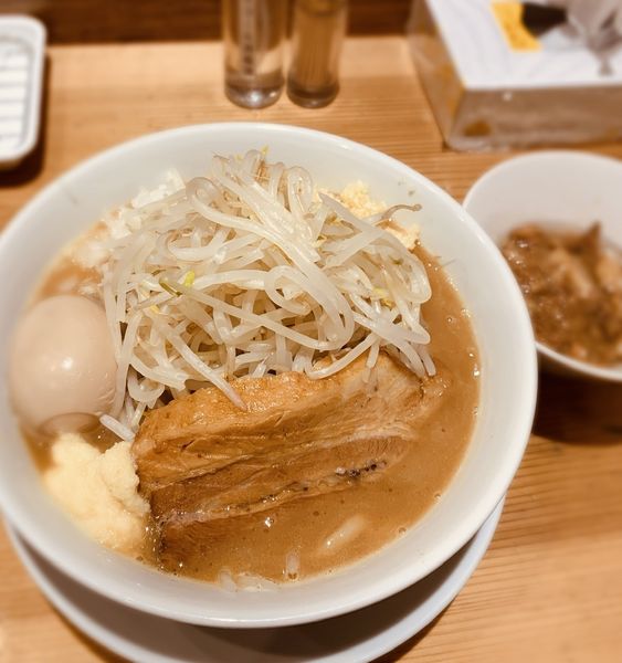 「ブタジマくんミニ（￥850）他」@麺屋鈴春の写真