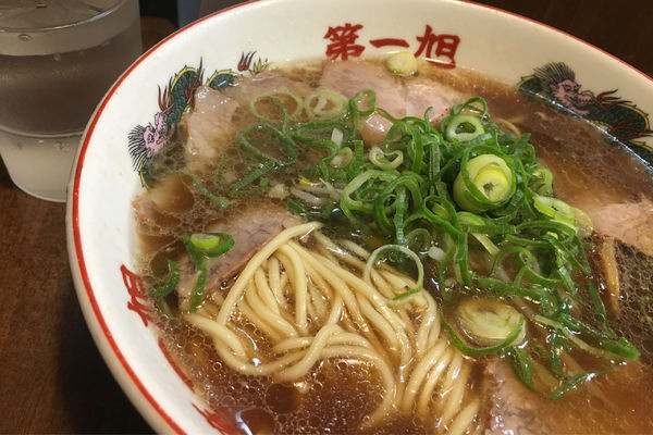 「ラーメン大」@本家 第一旭 新宿店の写真