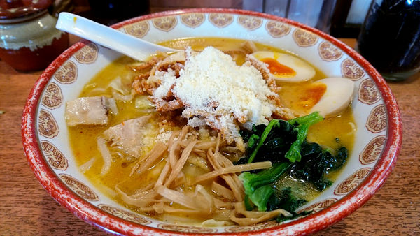 「【昼】秋限定：秋味チーズ月見」@俺流塩らーめん 東急本店前の写真