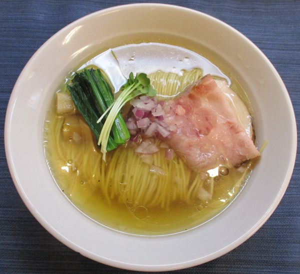 「白中華そば　750円」@中華そば 心の写真