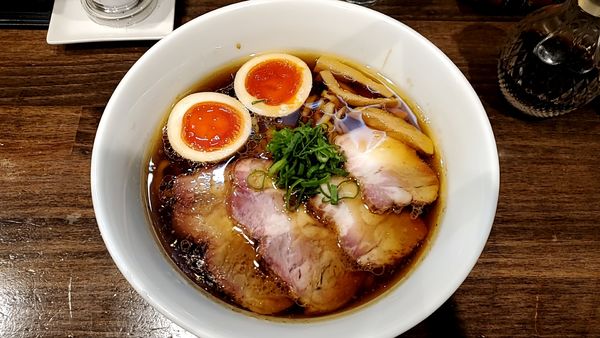 「特製中華そば（醤油）」@櫻井中華そば店の写真