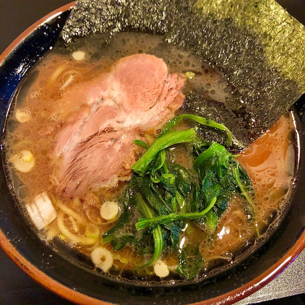 「ラーメン」@横浜家系らーめん 山崎家の写真