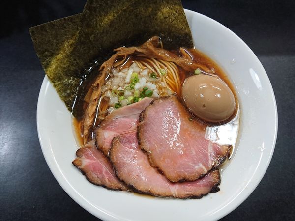 「特性ラーメン１０００円」@麺処 晴の写真