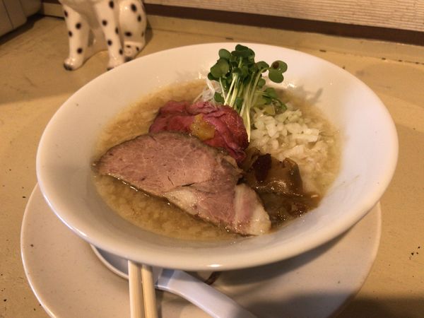 「牛そば柚子の雫」@手打ちラーメン まるめしあんの写真