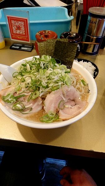 「ごっつAセット1000円大盛100円」@超ごってり麺 ごっつ 秋葉原店の写真