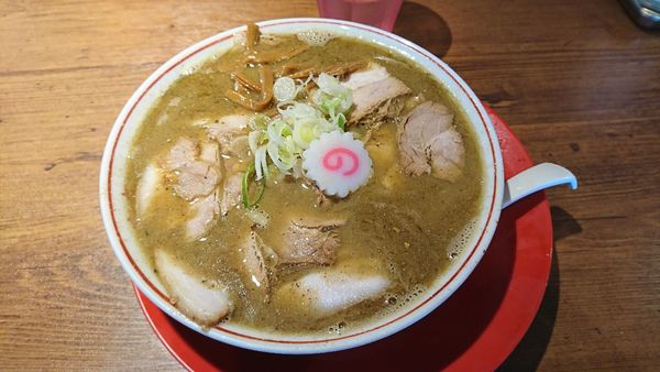 「煮干し中華」@肉煮干し中華そば さいころの写真