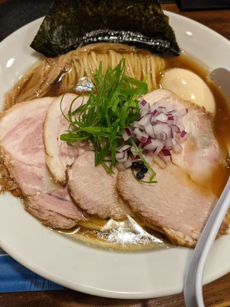 「特製醤油らぁ麺」@だれやめやの写真