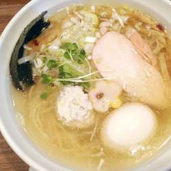 淡麗らぁめん（塩）＋味玉