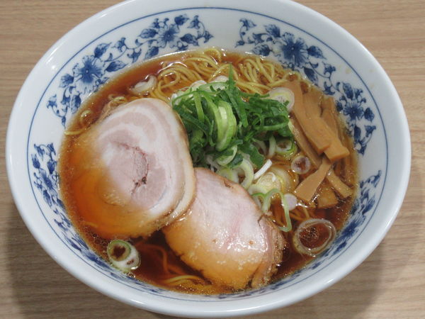 「ラーメン（800円）」@覆めん 花木の写真