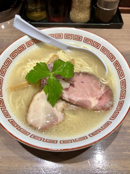 「中華そば塩 細麺140g」@麺屋 必道の写真