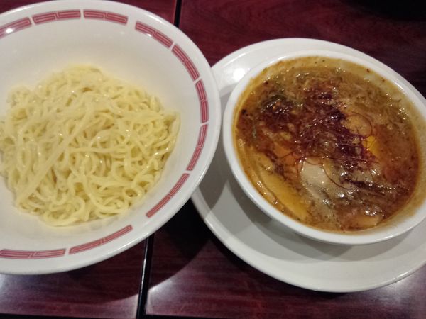 「刺激の辛口！濃厚具沢山のチャーシューつけ麺　７６８円」@バーミヤン 川口東本郷店の写真