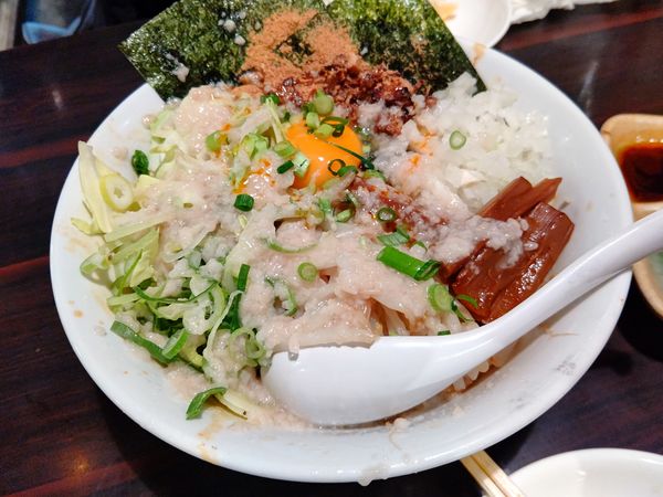 「油そば(大盛・315g)816円」@環七ラーメン 周麺の写真