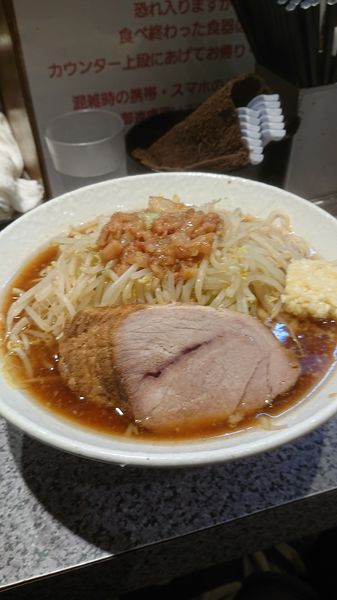 「大ラーメン  ニンニクマシ  アブラマシマシ」@ラーメン宮郎の写真