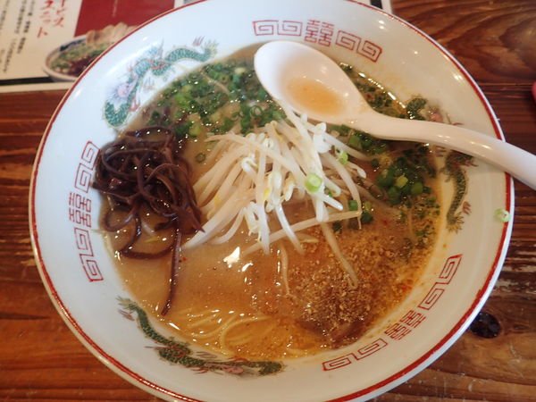 「とんこつ味噌(細麺)炙りチャーシュー二枚」@田舎食改革第1弾 嗚呼 隼 本店の写真