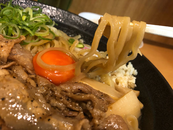 「元祖　肉玉そば並　ライス無料　大蒜付　900円」@肉玉蕎麦 おとど 北松戸総本山の写真