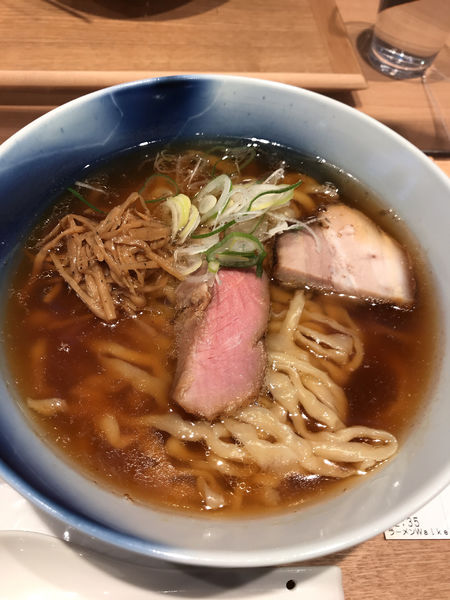 「[麺や七彩] 醤油ラーメン(大盛)」@ラーメンWalkerキッチンの写真