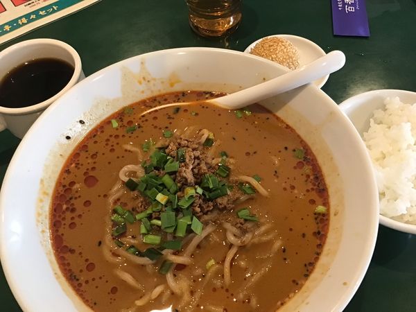 「担々麺　ライス　ゴマ団子　クーポンで550円」@百香亭 野田店の写真