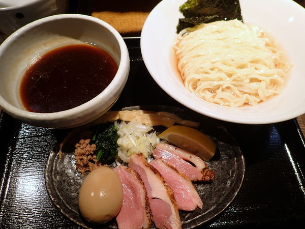 「特製鴨出汁醤油つけ麺・中盛り」@鴨出汁中華蕎麦 麺屋yoshikiの写真