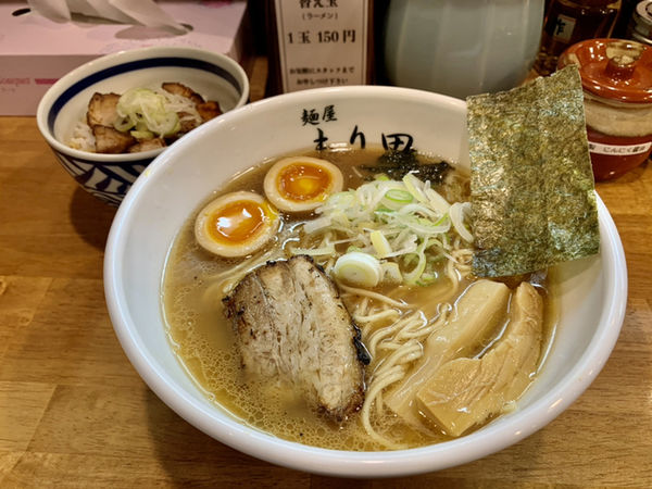 「醤油ラーメン…800円・ミニチャーシュー丼…350円」@麺屋 もり田 犬山店の写真